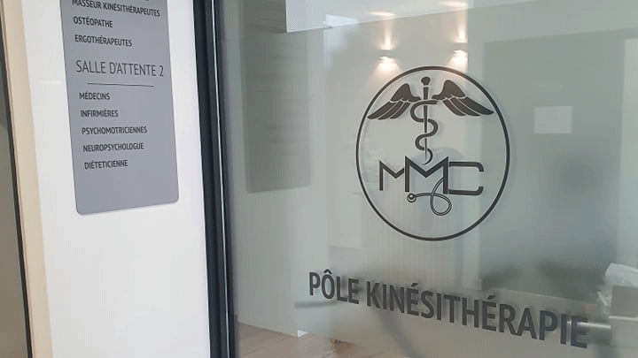 Pose de film d&eacute;poli &agrave; Lille